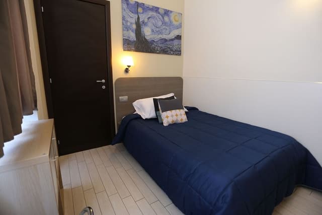 Classic Single Room