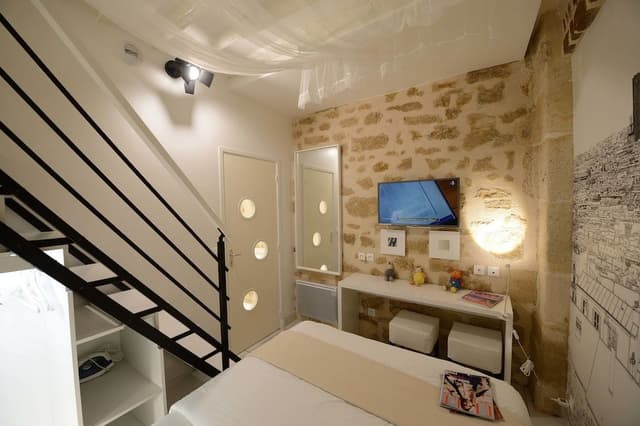 Apartment (Sweet Garden)