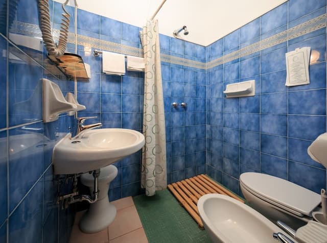 Economy single room