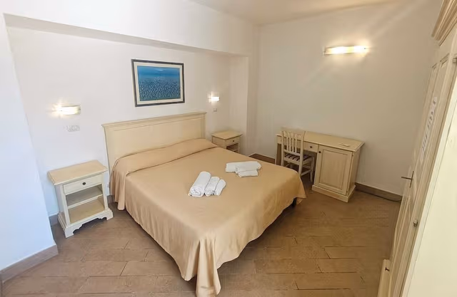 Classic Double Room