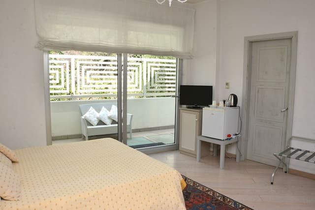 Double Room, Balcony