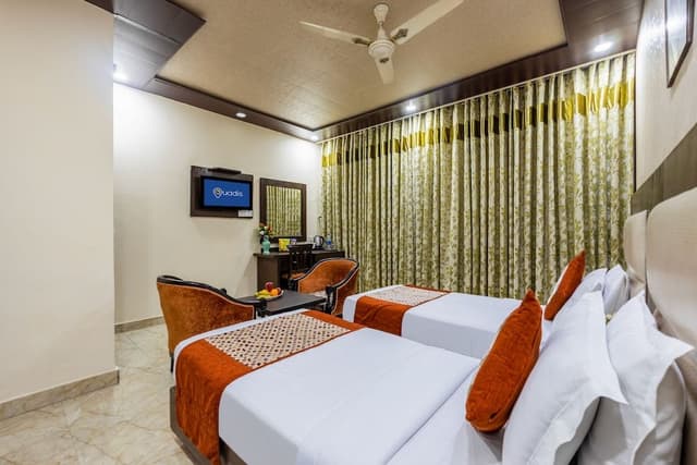 Superior Room, City View