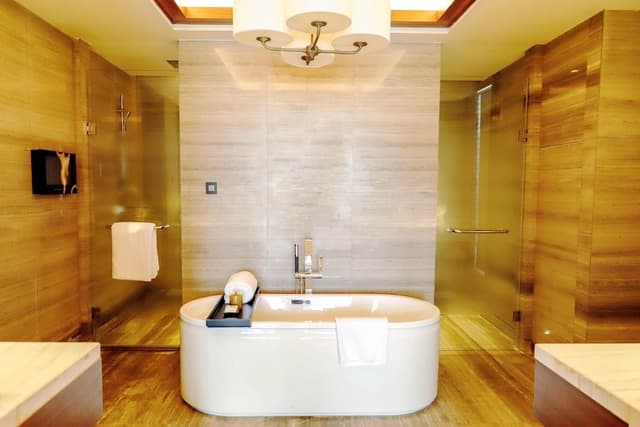 Regency, Suite, 2 Twin Beds