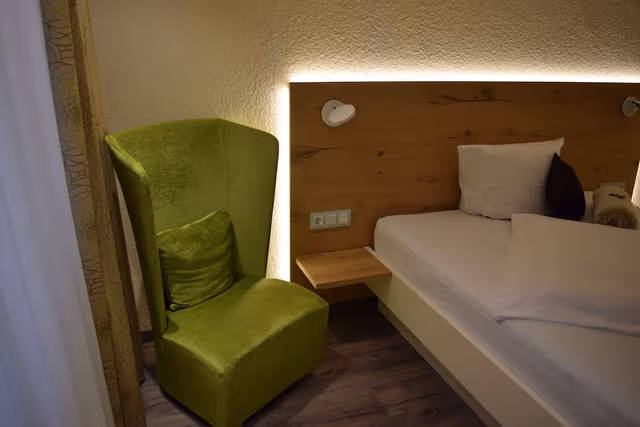 Standard Single Room