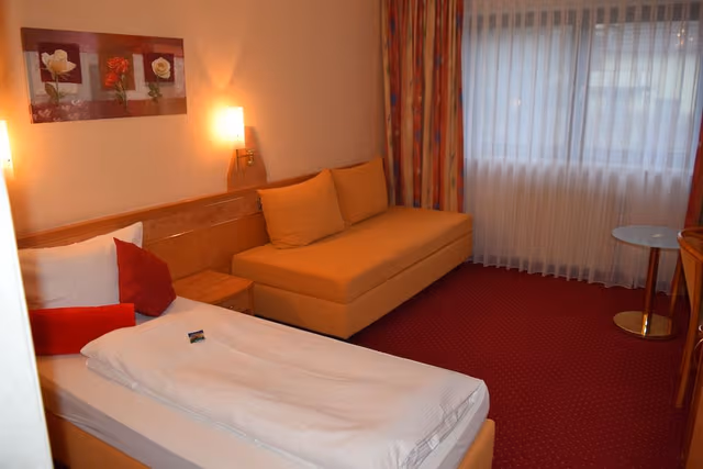 Standard Single Room