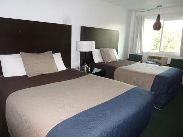 Double Room, 2 Double Beds