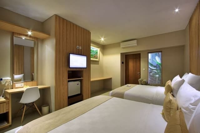 Deluxe Family Room
