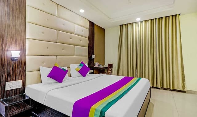 Executive Room