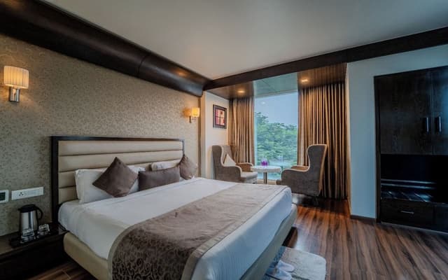 Royal Double Room