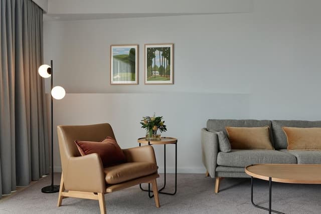Premium Fairway Suite