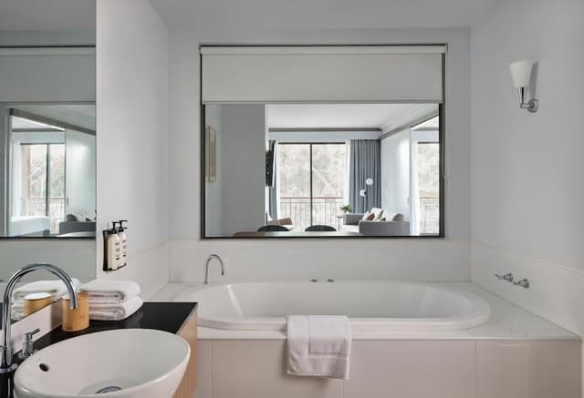 Deluxe Family Suite