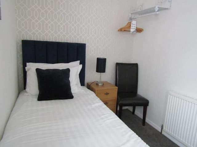 Basic Single Room