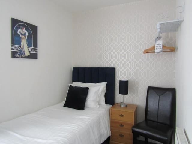 Basic Single Room