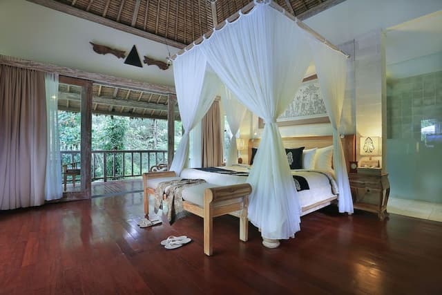 One Bedroom River Edge Villa with Free Benefits