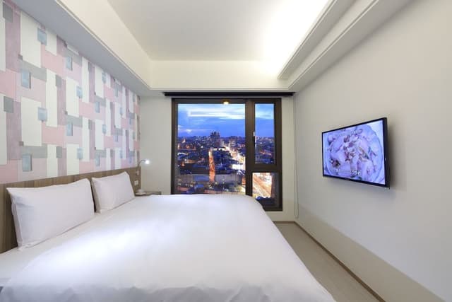 Elite Room