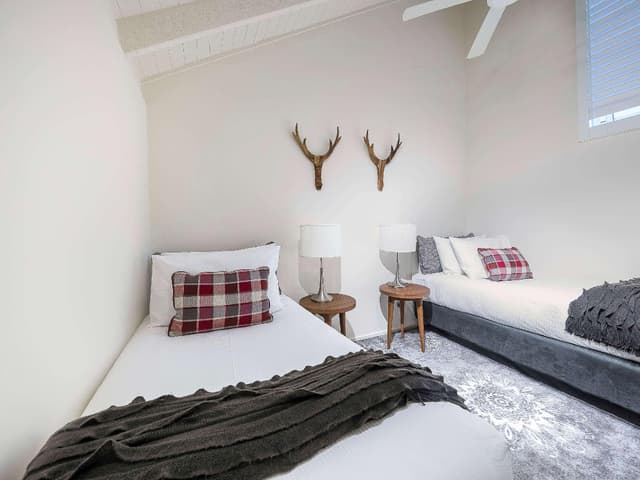 2 Bedroom Chalet 1 King and 2 Single Beds