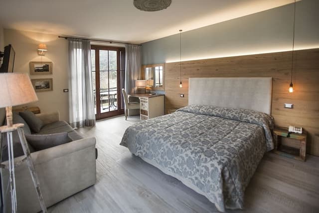 Superior Double Room, Lake View