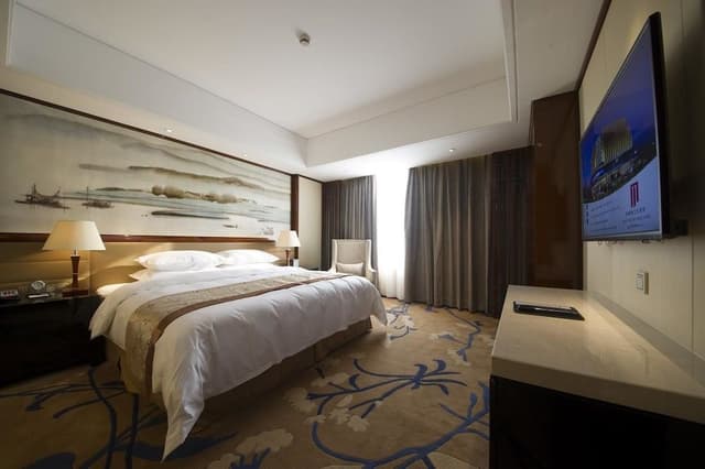 Deluxe Suite (Double)