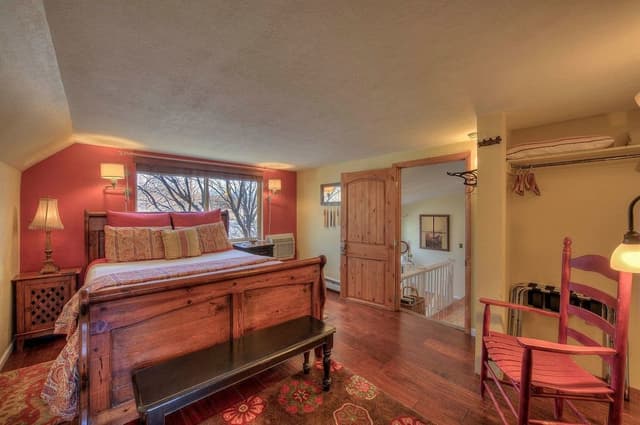 The Main House, 4 Bedrooms, Kitchen, Garden Area