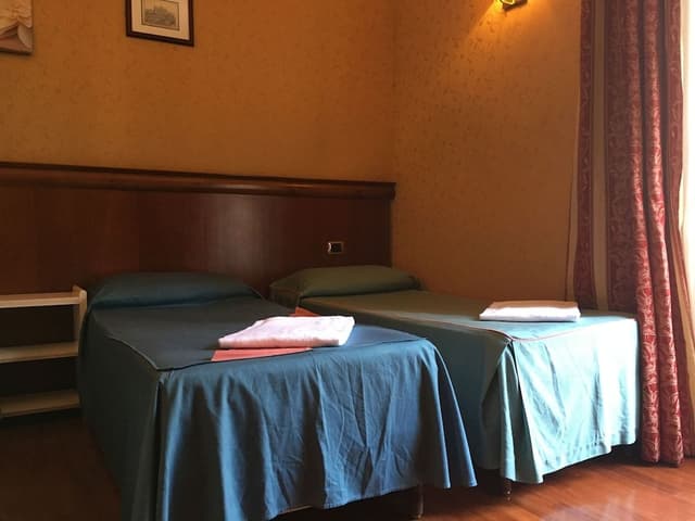 Standard Double or Twin Room, Private Bathroom