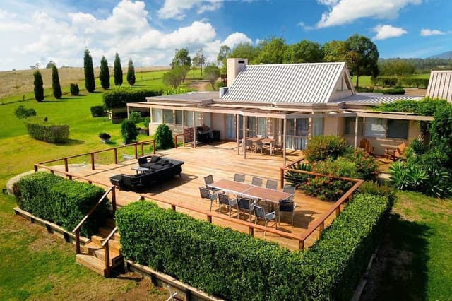 Deluxe Villa