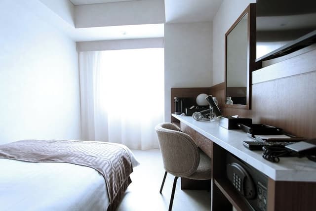 Premium Floor Semi Double Room, Non Smoking