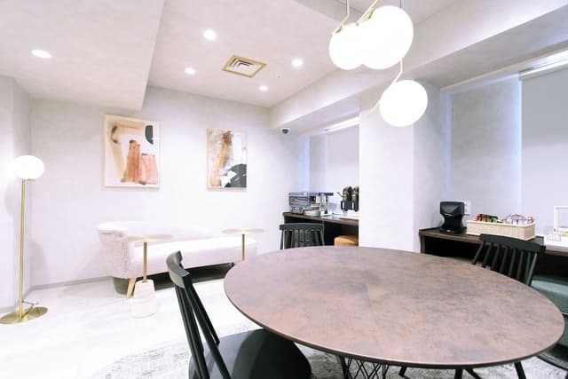 Premium Floor Semi Double Room, Non Smoking