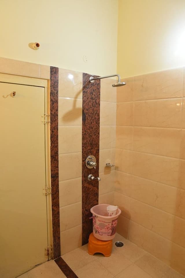 Superior Room, 1 King Bed, City View