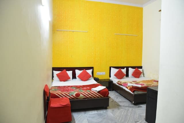 Family Room, 2 Double Beds, City View