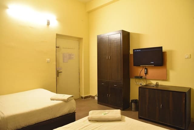 Family Room, 2 Double Beds, City View
