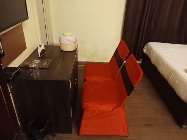 Design Room, 1 Double Bed, City View