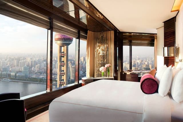 Premier Bund View Suite