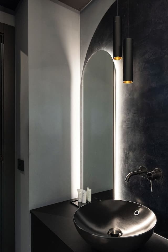 Luxury Apartment, 1 Queen Bed, Private Bathroom (Galleria del Corso 4)