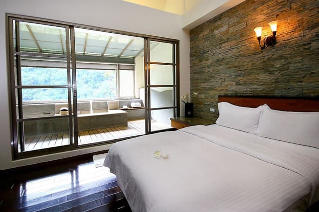 Deluxe Double Room (Hot Spring)