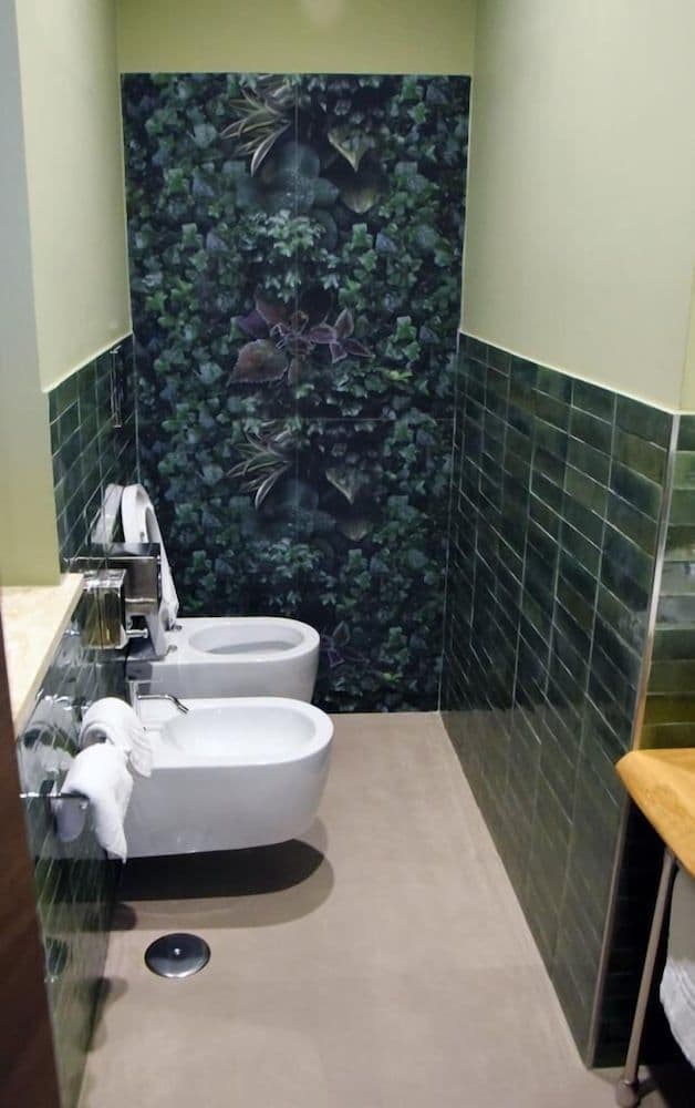 Junior Suite, Jetted Tub