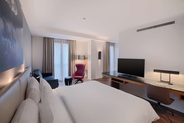 Family Room, Accessible