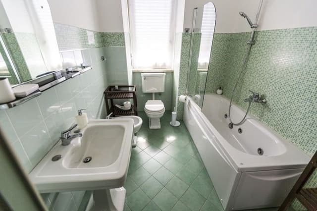 Double Room (Gianduja)