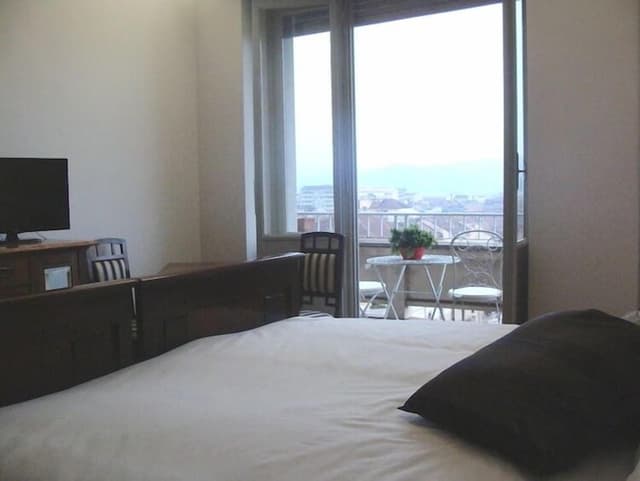 Double Room (Gianduja)