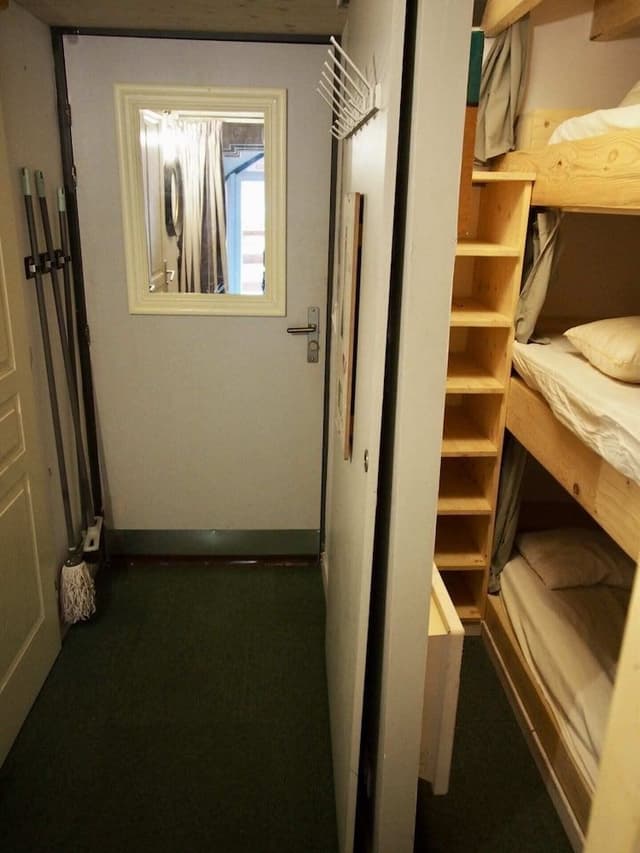 Design Apartment, 1 Bedroom, 2 Bathrooms, Ground Floor