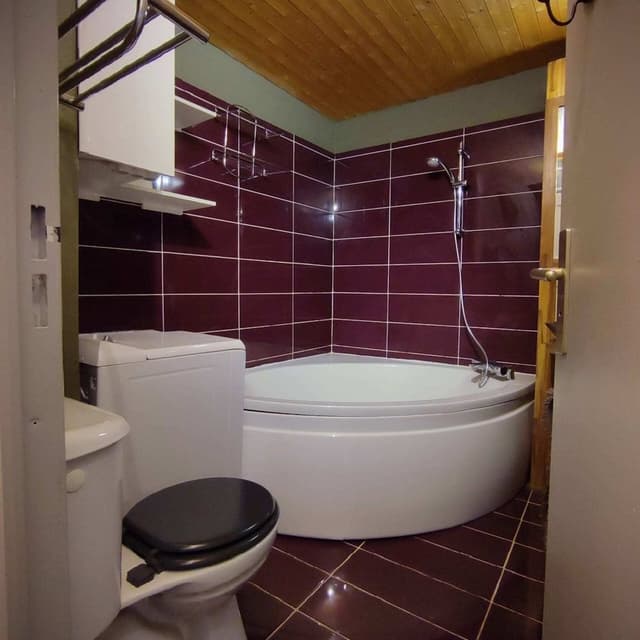 Superior Duplex, 4 Bedrooms, 2 Bathrooms, Mountain View