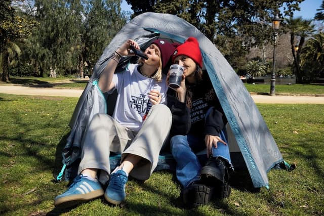 Shared tent (2 Adults)