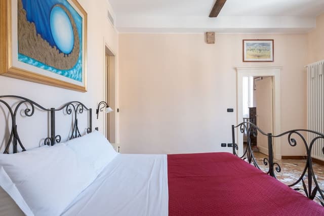 Condo, 2 Bedrooms