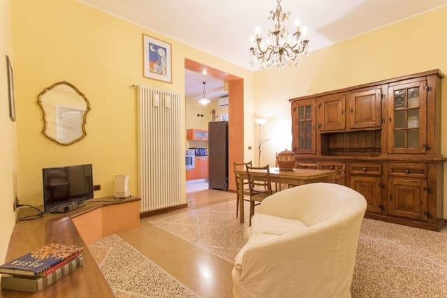 Condo, 2 Bedrooms