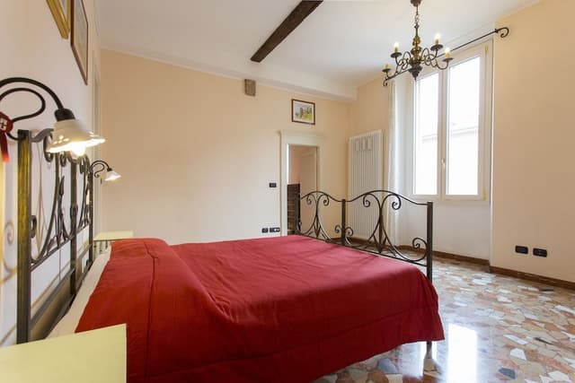 Condo, 2 Bedrooms