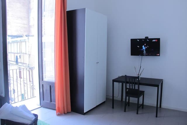 Quadruple Room, Shared Bathroom (Colata di Colore)