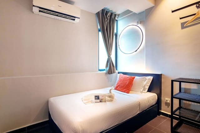 Deluxe Single Room