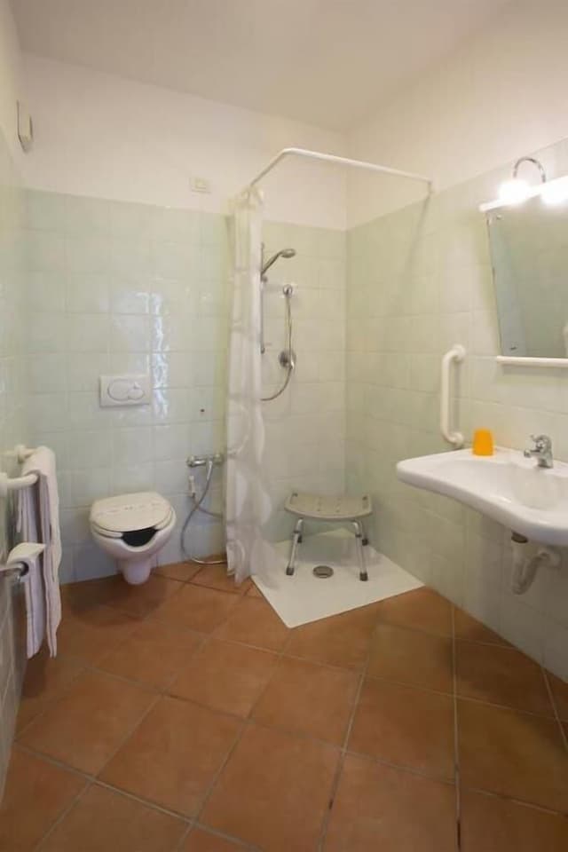 Classic Single Room