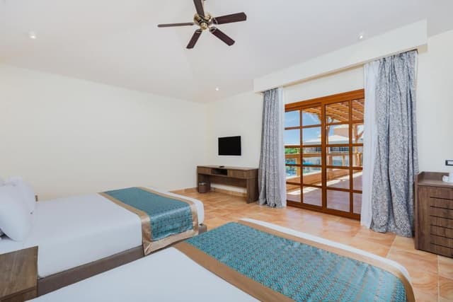 Deluxe Room with Pool View- Alf Leila Wa Leila Area
