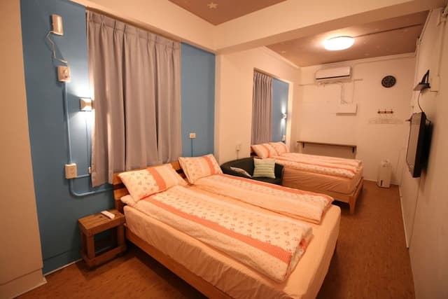 Quadruple Room, 2 Double Beds, Shared Bathroom