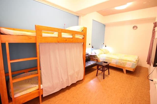 Family Quadruple Room, Shared Bathroom